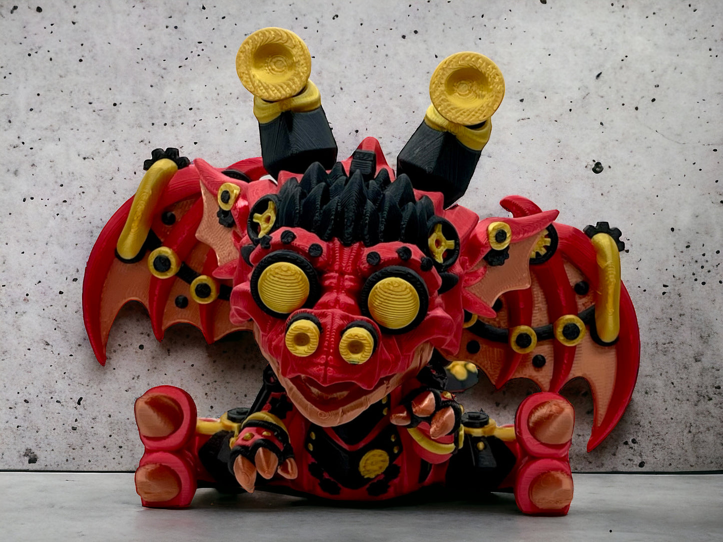 3D Druck Drache beweglich sitzend Metal Titan Steampunk auf Betonplatte