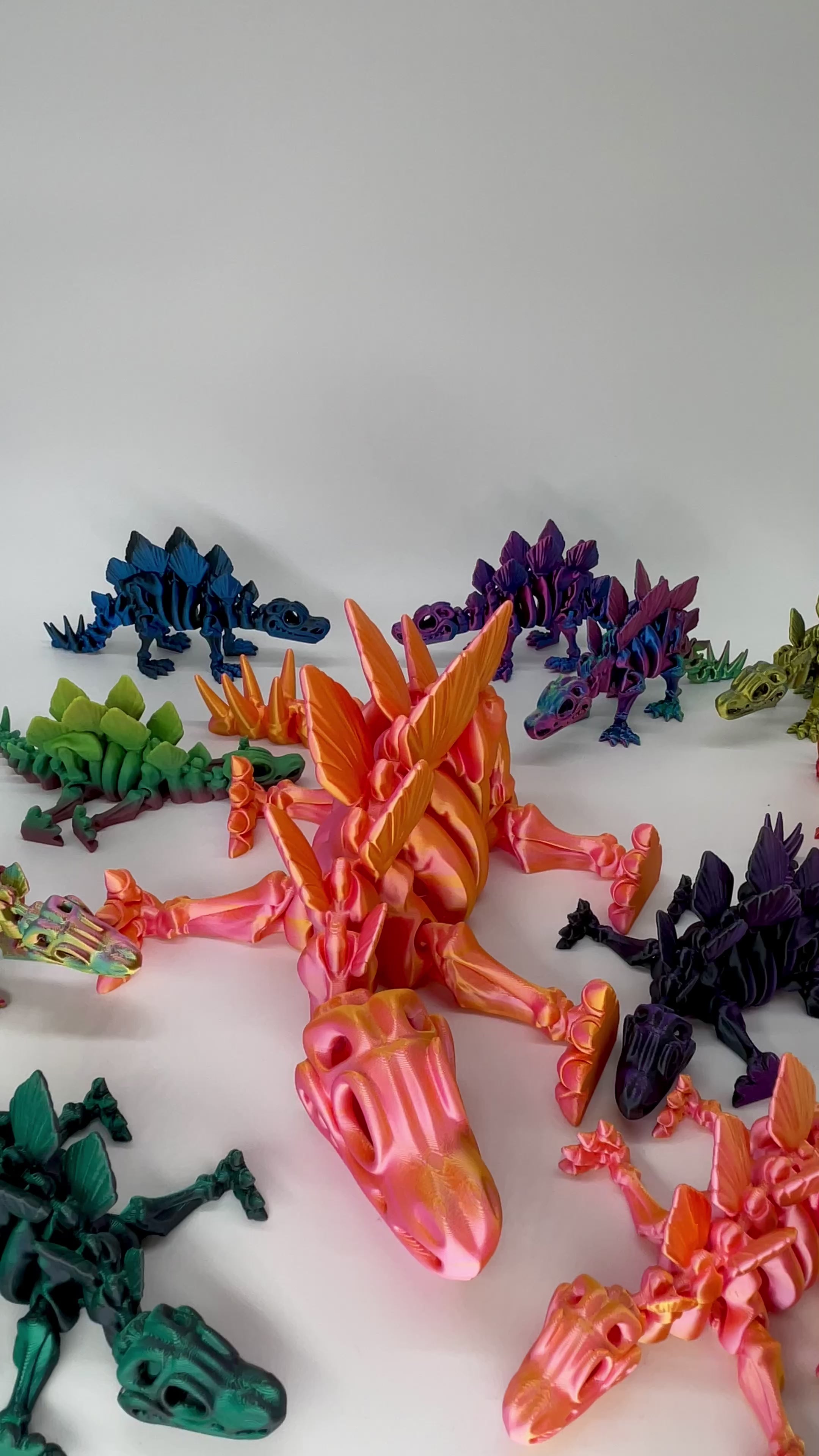 Stegosaurus Lichtschalterabdeckung – GFCI Steckdose, Schwarz, Flach & Wendbar